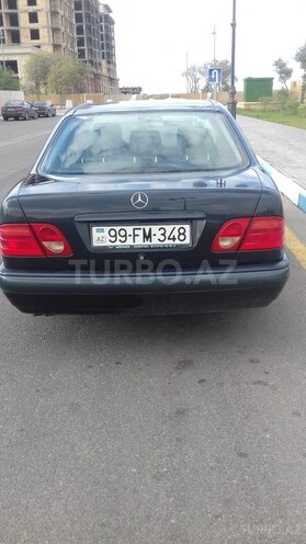 Mercedes E 240 1998, 250,000 km - 2.4 л - Sumqayıt