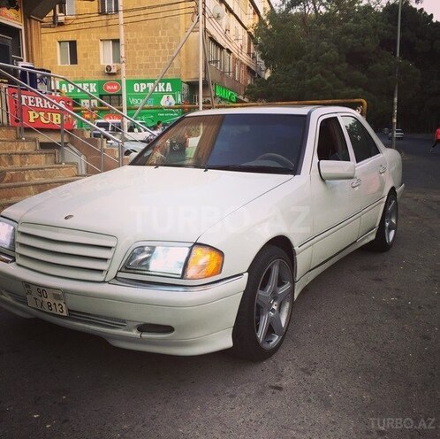 Mercedes C 230 1999, 193,277 km - 2.3 l - Bakı