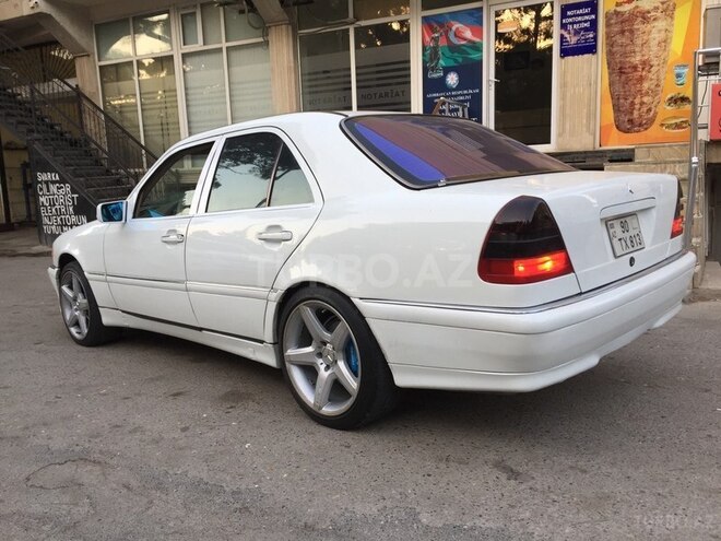Mercedes C 230 1999, 193,277 km - 2.3 l - Bakı