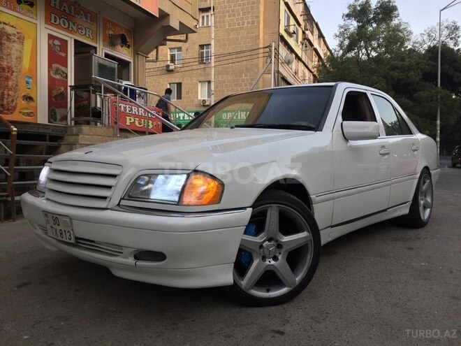 Mercedes C 230 1999, 193,277 km - 2.3 l - Bakı
