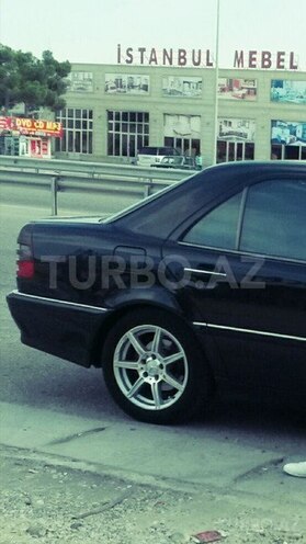 Mercedes C 230 1999, 222,000 km - 2.3 l - Bakı
