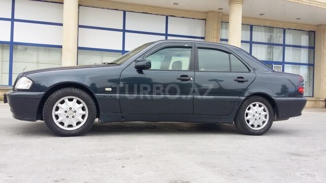 Mercedes C 240 1999, 242,881 km - 2.4 l - Bakı