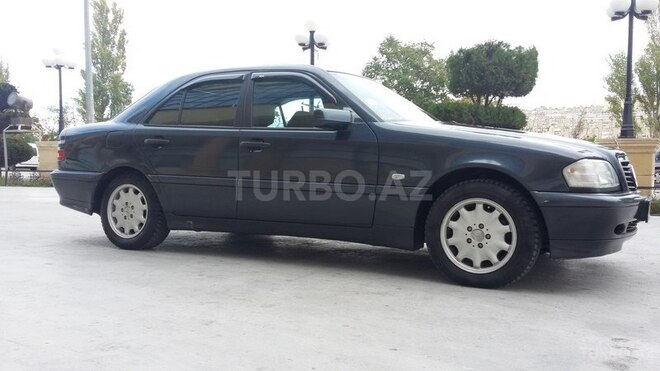 Mercedes C 240 1999, 242,881 km - 2.4 l - Bakı