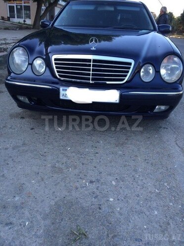 Mercedes E 220 1999, 250,000 km - 2.2 l - Bakı