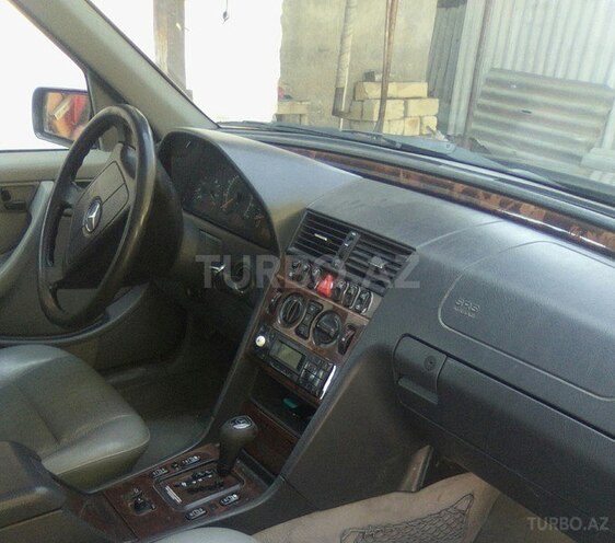 Mercedes C 230 2000, 250,000 km - 2.3 l - Ağcabədi