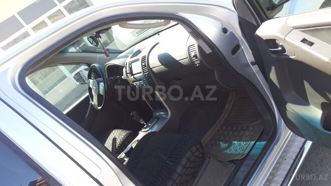 Nissan Pathfinder 2005, 30,000 km - 2.5 l - Sabirabad