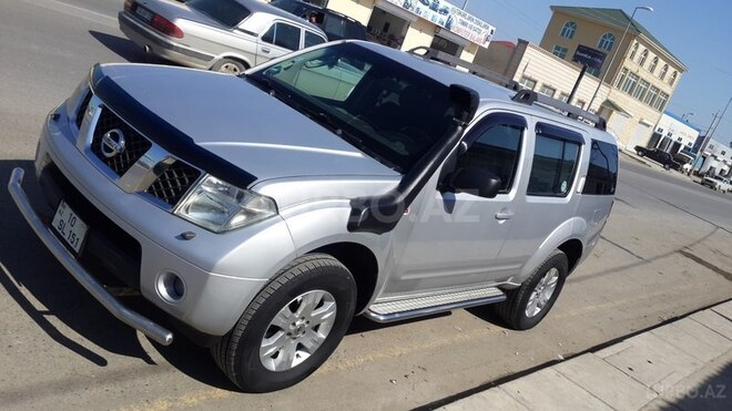Nissan Pathfinder 2005, 30,000 km - 2.5 l - Sabirabad
