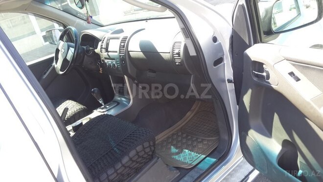 Nissan Pathfinder 2005, 30,000 km - 2.5 l - Sabirabad
