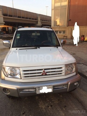 Mitsubishi Pajero io 2000, 170,020 km - 2.0 л - Bakı