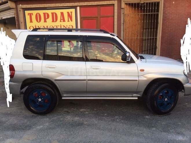 Mitsubishi Pajero io 2000, 170,020 km - 2.0 л - Bakı