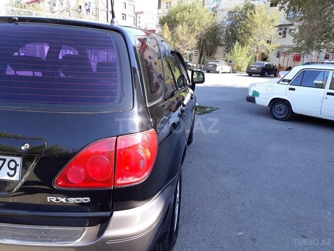 Lexus RX 300 2002, 161,000 km - 3.0 l - Bakı