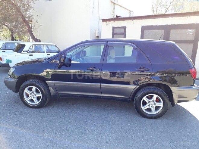 Lexus RX 300 2002, 161,000 km - 3.0 l - Bakı