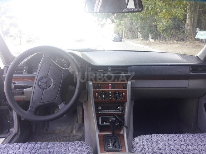 Mercedes E 220 1994, 250,000 km - 0.2 л - Bakı
