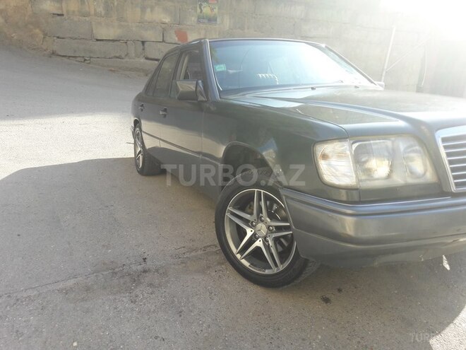 Mercedes E 220 1994, 250,000 km - 0.2 л - Bakı