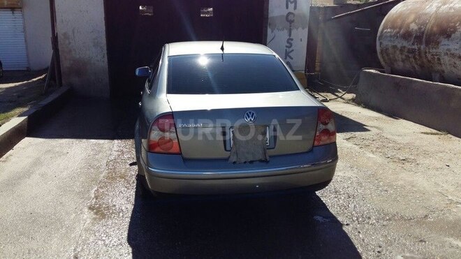 Volkswagen Passat 2002, 299,777 km - 1.8 л - Bakı