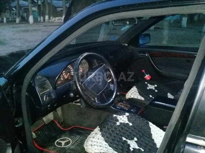 Mercedes C 180 1999, 298,000 km - 1.8 л - Sumqayıt