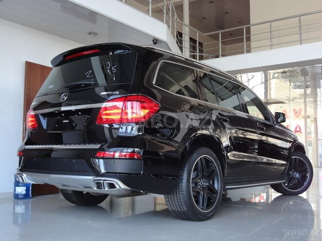 Mercedes GL 63 AMG 2015, 0 km - 5.5 l - Bakı