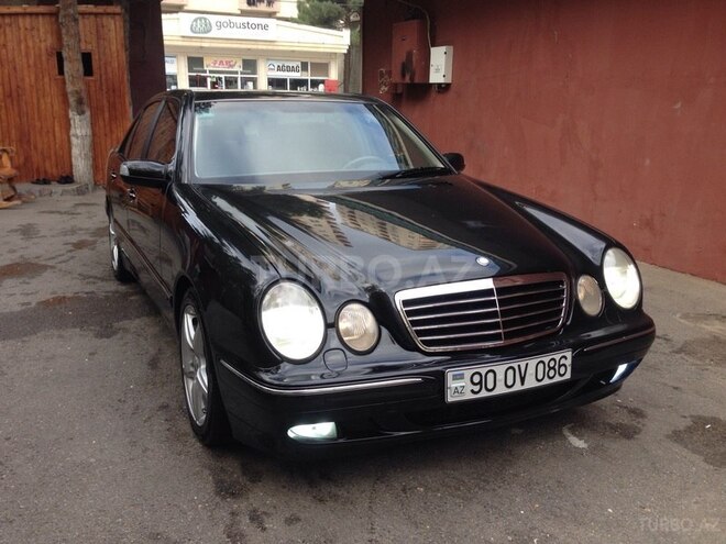 Mercedes E 240 2001, 268,500 km - 2.4 l - Bakı