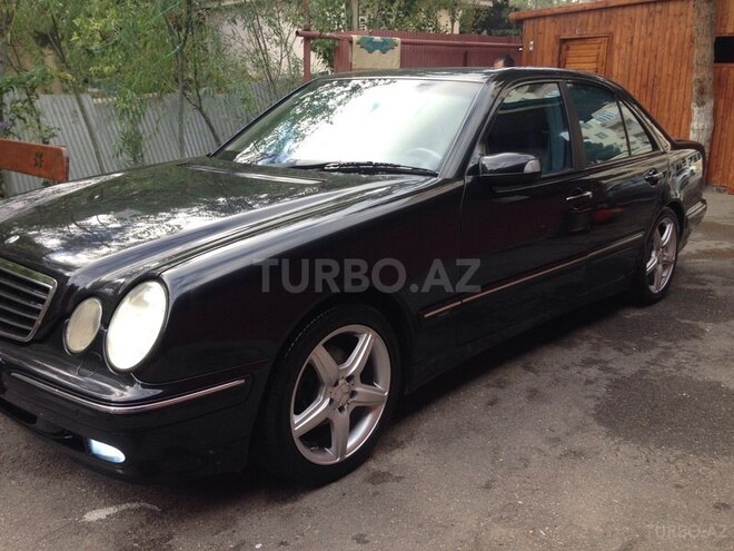 Mercedes E 240 2001, 268,500 km - 2.4 l - Bakı