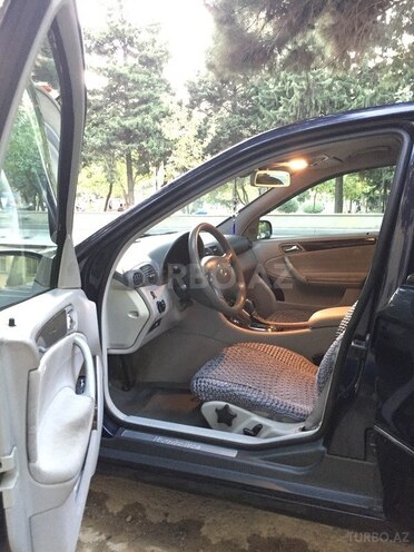 Mercedes C 200 2001, 315,000 km - 2.0 л - Bakı