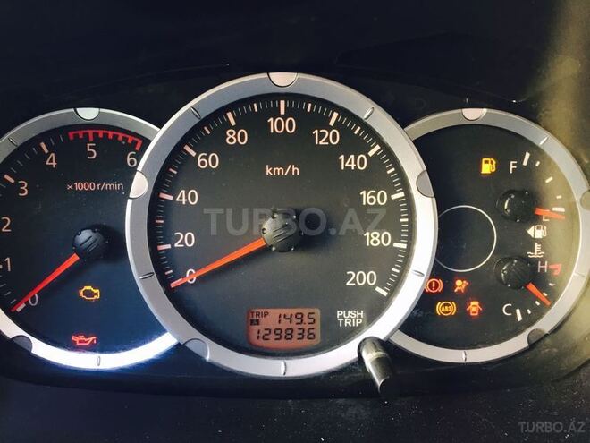 Mitsubishi L200 2011, 128,900 km - 2.5 l - Bakı