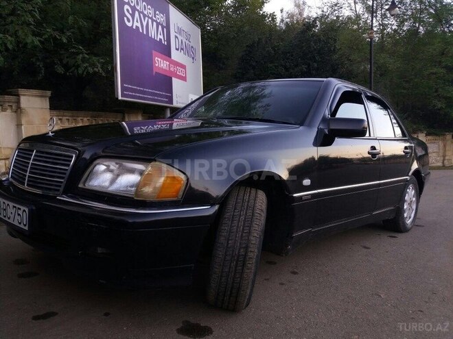 Mercedes C 180 1997, 450,000 km - 1.8 l - Lerik