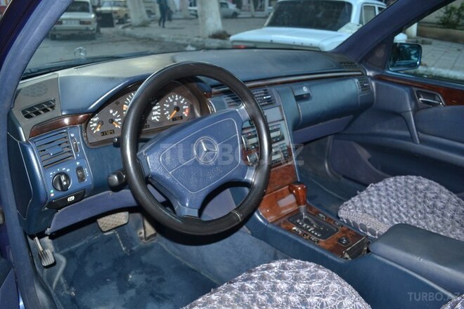 Mercedes E 200 1996, 287,520 km - 2.0 l - Ağdaş