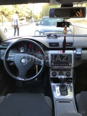 Volkswagen Passat 2005, 210,000 km - 2.0 l - Bakı
