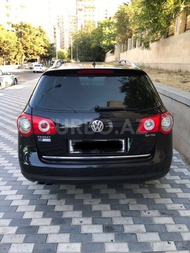 Volkswagen Passat 2005, 210,000 km - 2.0 l - Bakı