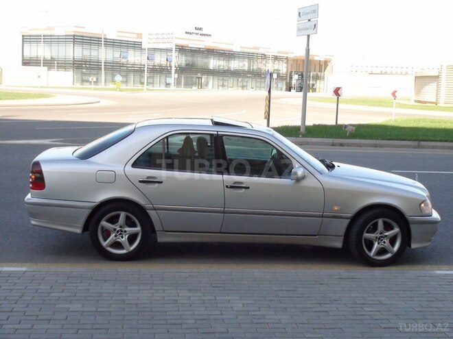 Mercedes C 200 1999, 169,000 km - 2.0 l - Bakı