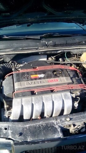 Volkswagen Vento 1994, 270,000 km - 2.8 л - Sumqayıt