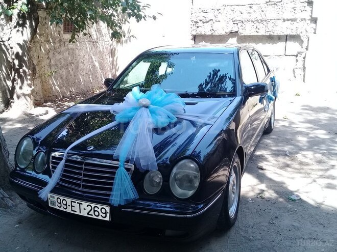 Mercedes E 240 2000, 184,000 km - 0.3 l - Bakı