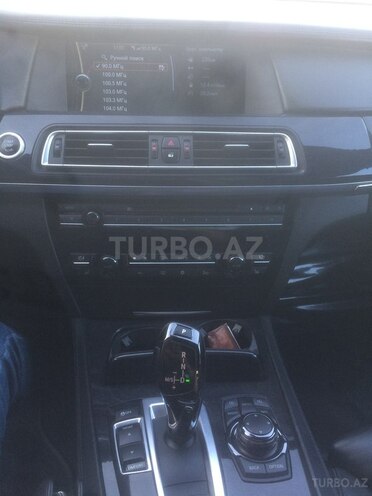 BMW 740 2009, 173,000 km - 3.0 л - Bakı