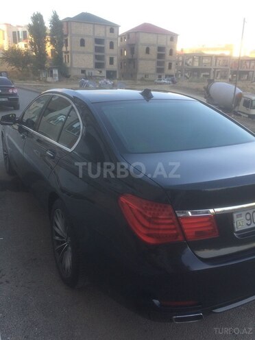 BMW 740 2009, 173,000 km - 3.0 л - Bakı