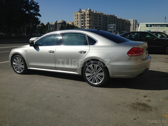 Volkswagen Passat 2014, 73,000 km - 1.8 l - Bakı