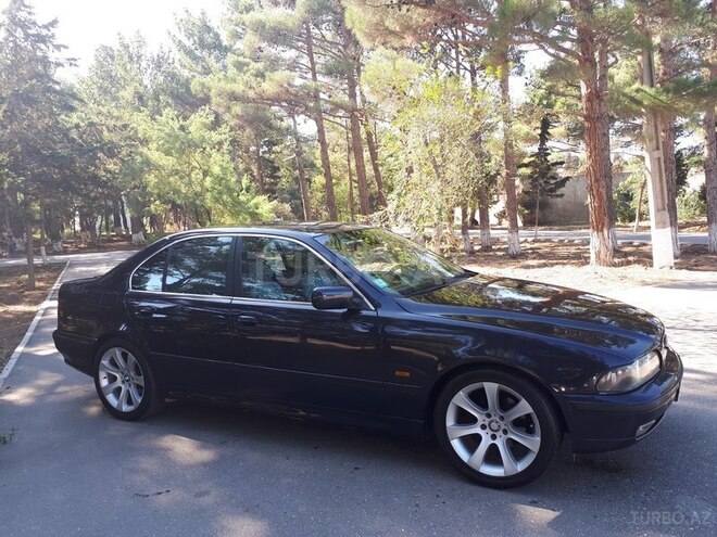 BMW 528 1999, 298,746 km - 2.8 l - Sumqayıt
