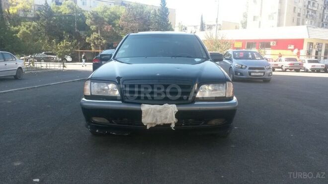 Mercedes C 230 1999, 178,500 km - 2.3 л - Bakı