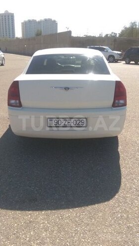 Chrysler 300C 2006, 119,000 km - 2.7 l - Bakı
