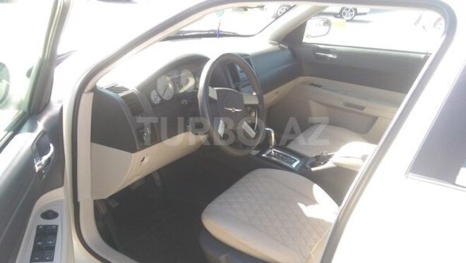 Chrysler 300C 2006, 119,000 km - 2.7 l - Bakı