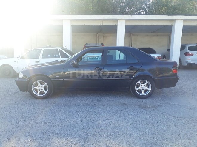 Mercedes C 180 1999, 241,000 km - 1.8 l - Bakı