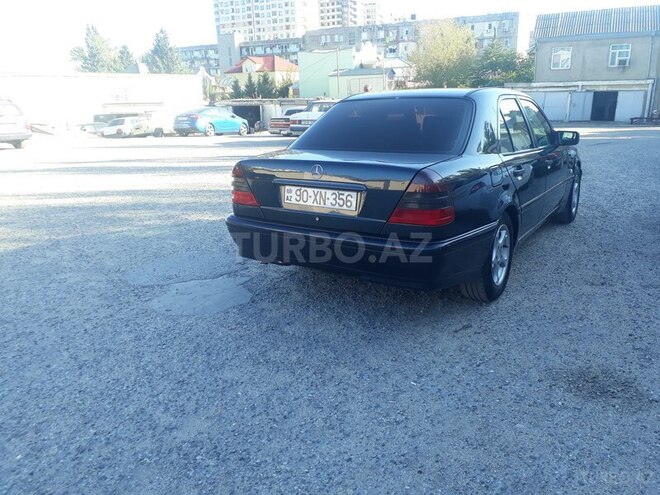 Mercedes C 180 1999, 241,000 km - 1.8 l - Bakı