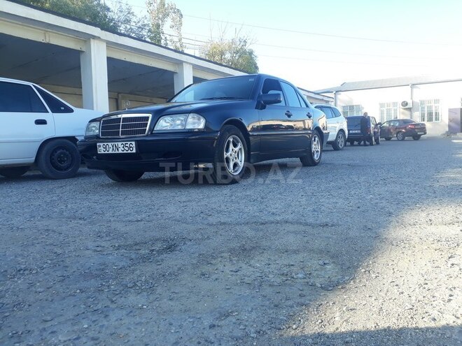 Mercedes C 180 1999, 241,000 km - 1.8 l - Bakı