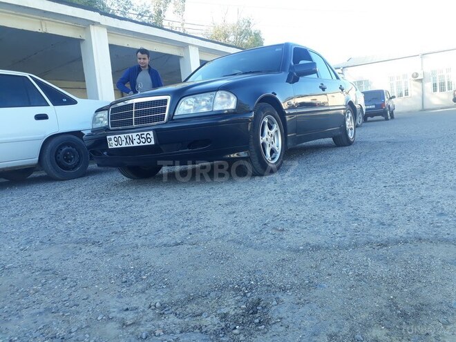 Mercedes C 180 1999, 241,000 km - 1.8 l - Bakı