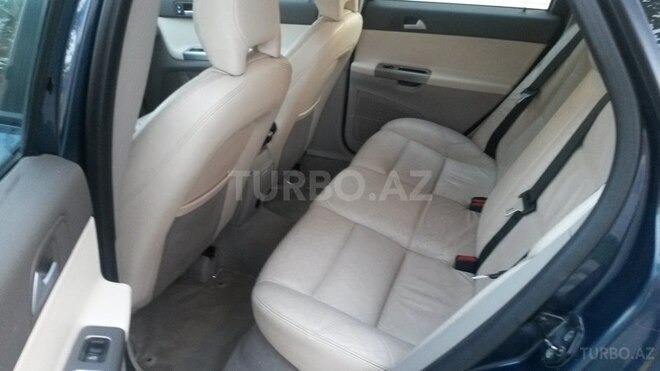 Volvo  2007, 168,000 km - 2.4 l - Bakı