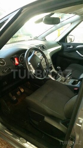 Ford  2006, 335,267 km - 2.0 l - Bakı