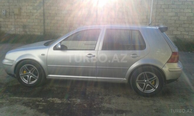 Volkswagen Golf 2001, 190,000 km - 2.0 l - Sumqayıt