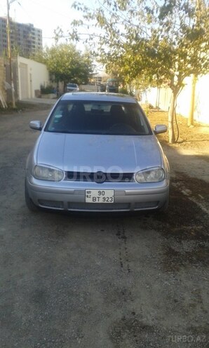 Volkswagen Golf 2001, 190,000 km - 2.0 l - Sumqayıt