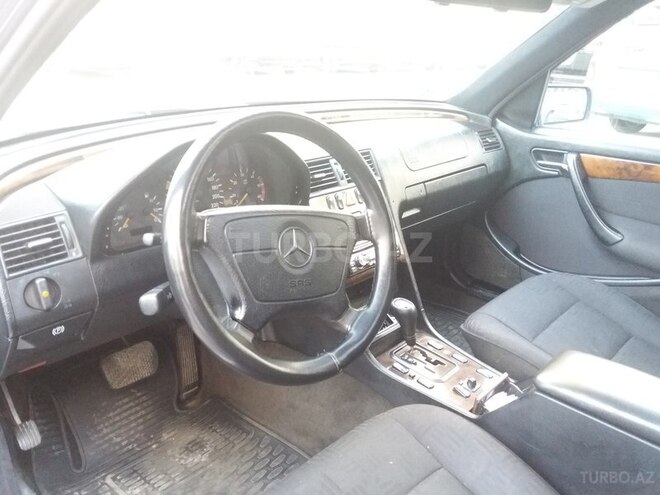 Mercedes C 220 1999, 262,000 km - 2.2 л - Bakı