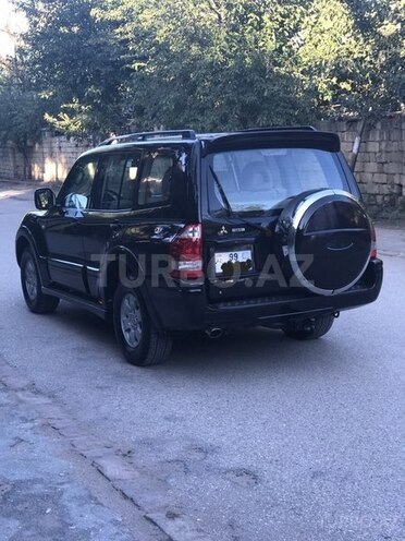 Mitsubishi Pajero 2006, 165,928 km - 3.0 l - Sumqayıt