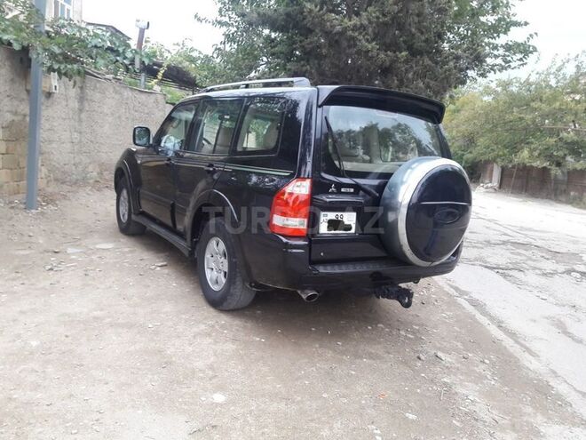 Mitsubishi Pajero 2006, 165,928 km - 3.0 l - Sumqayıt